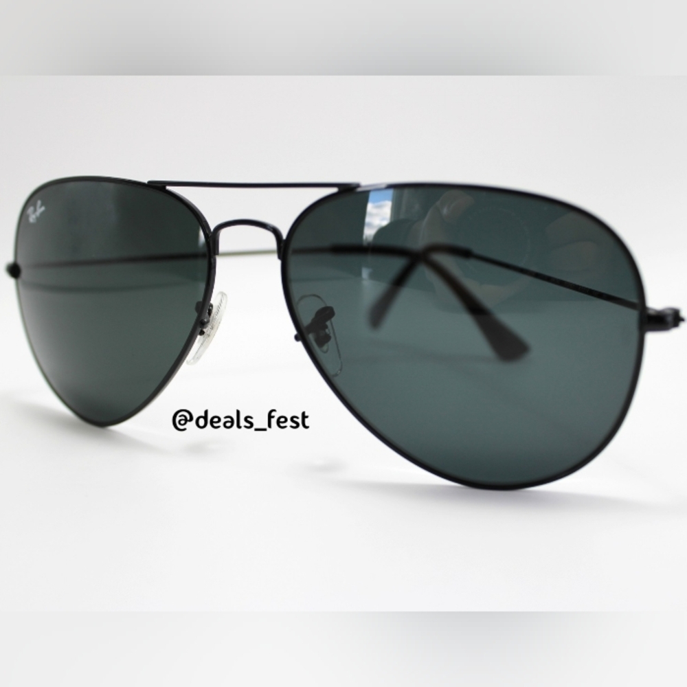 Model Display Ray-Ban Aviator Black RB3025 - Picture 9 of 17
